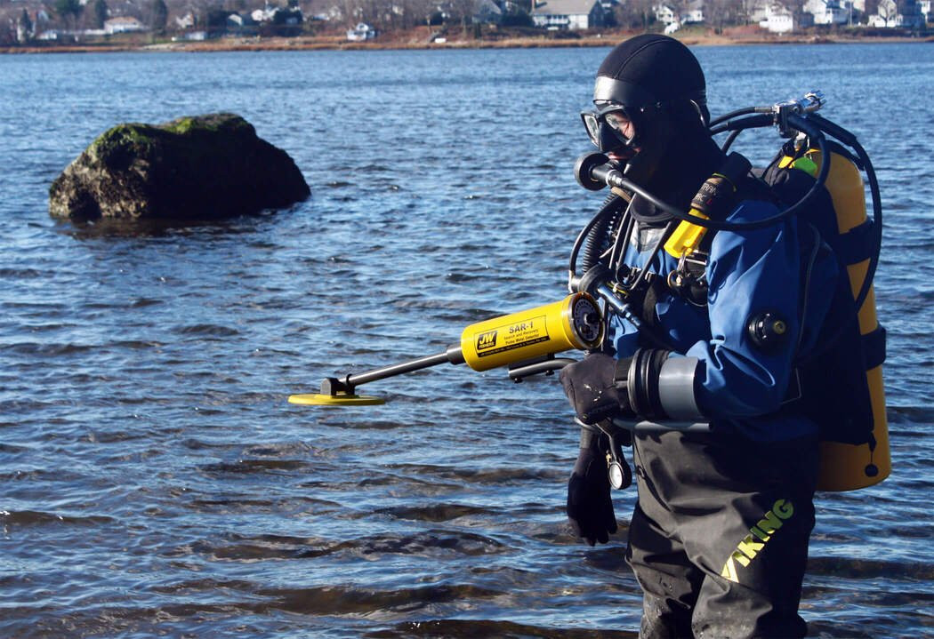 JW Fishers SAR-1 Search and Recovery Metal Detector