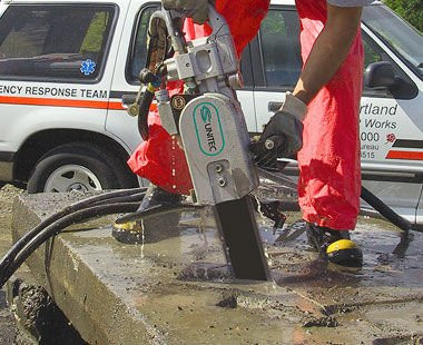 CS Unitec 11hp 10" Hydraulic Concrete Cutting Chain Saw