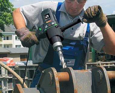 CS Unitec Electric Drill, Reversible, #3MT, 16.3 Amp, 30-75 & 90-230 RPM, tube rolling motor, Wt: 15 lbs.