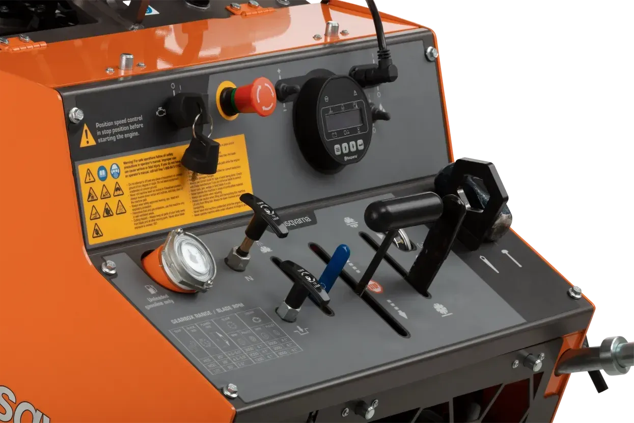 Intuitive and ergonomic control panel