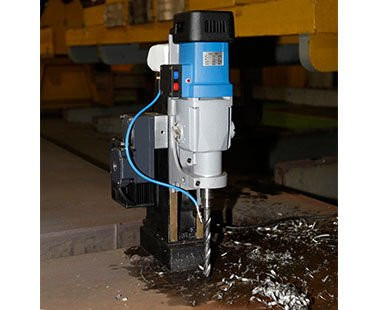 CS Unitec MABasic 850-220 Volt Four-Gear Portable Magnetic Drill
