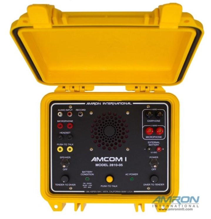 AMCOM I 2810-05 One Diver Communicator with Rechargeable Battery, Outdoor AC Power Module and International Locking Power Cord