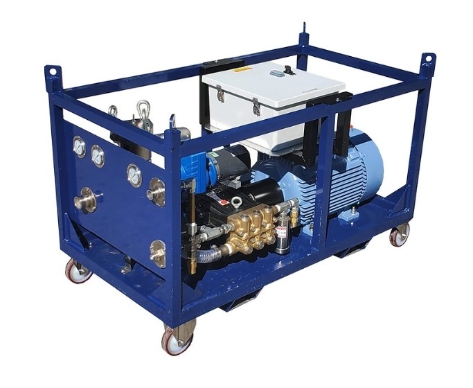 CaviBlaster 1725-E50/60 w/single 17 GPM Z/T gun CaviBlaster 1725-E50/60 w/single 17 GPM Z/T gun