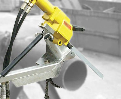 CS Unitec Auto Feed Pipe Clamp (for use with Electric Hacksaw 5 1215 0070 or Hydraulic Hacksaw 5 1220 0050)