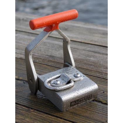 Blumags Compact BM100S Underwater Stainless Steel Magnet W/ Carry Case (220 lbs Holding Force)