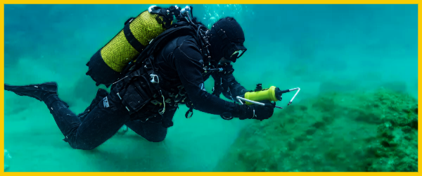 Underwater Thickness Gauges for Hull Inspection and Corrosion Measurement 